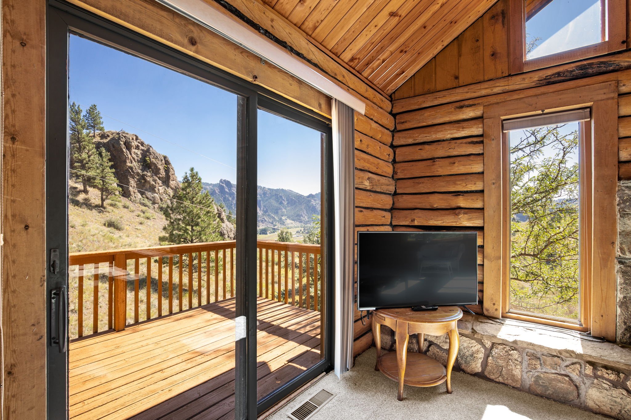 45-web-or-mls-REP-Space-47-Scenic-Valley-Lane-Cascade-MT (45).jpg