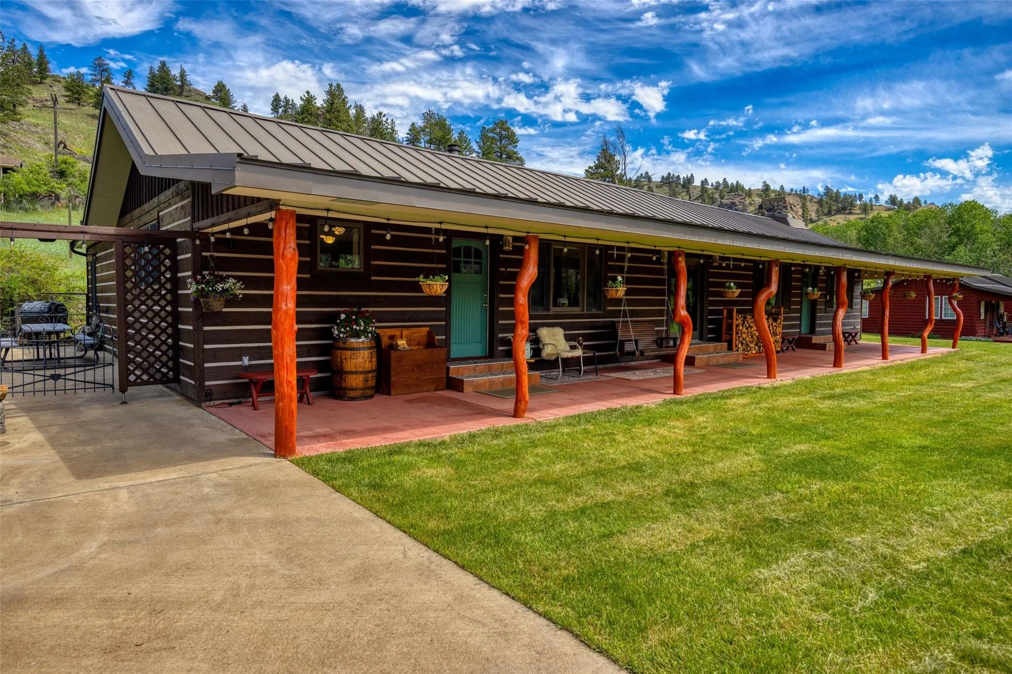 8 N Cooper Lane Cascade, MT 59421