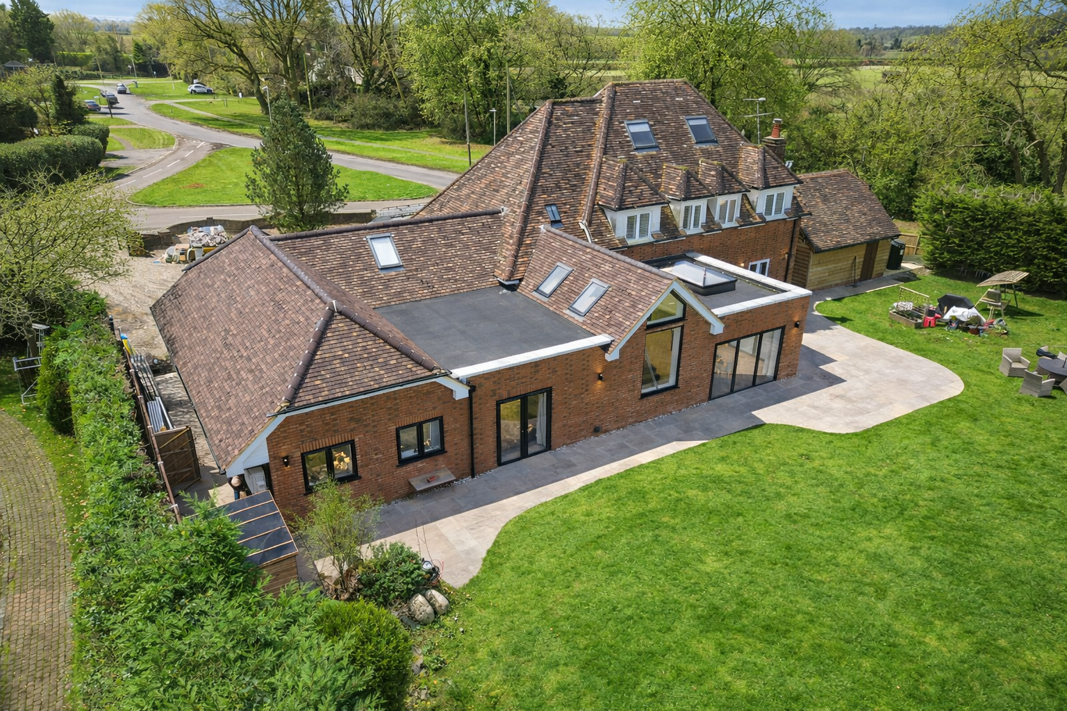 Aerial view of a single-storey extension based in Hitchin, Hertfordshire, completed by local builders Harpenden St. Albans firm heath & co
