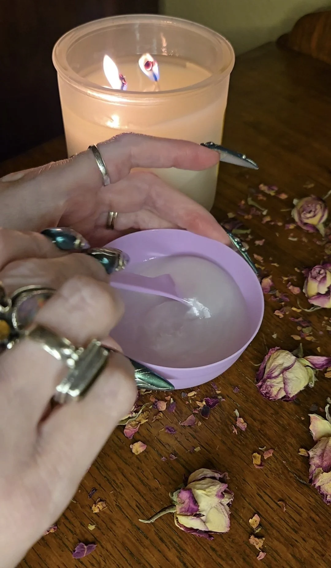 Screenshot_20260421_212953_Gallery (1).jpg