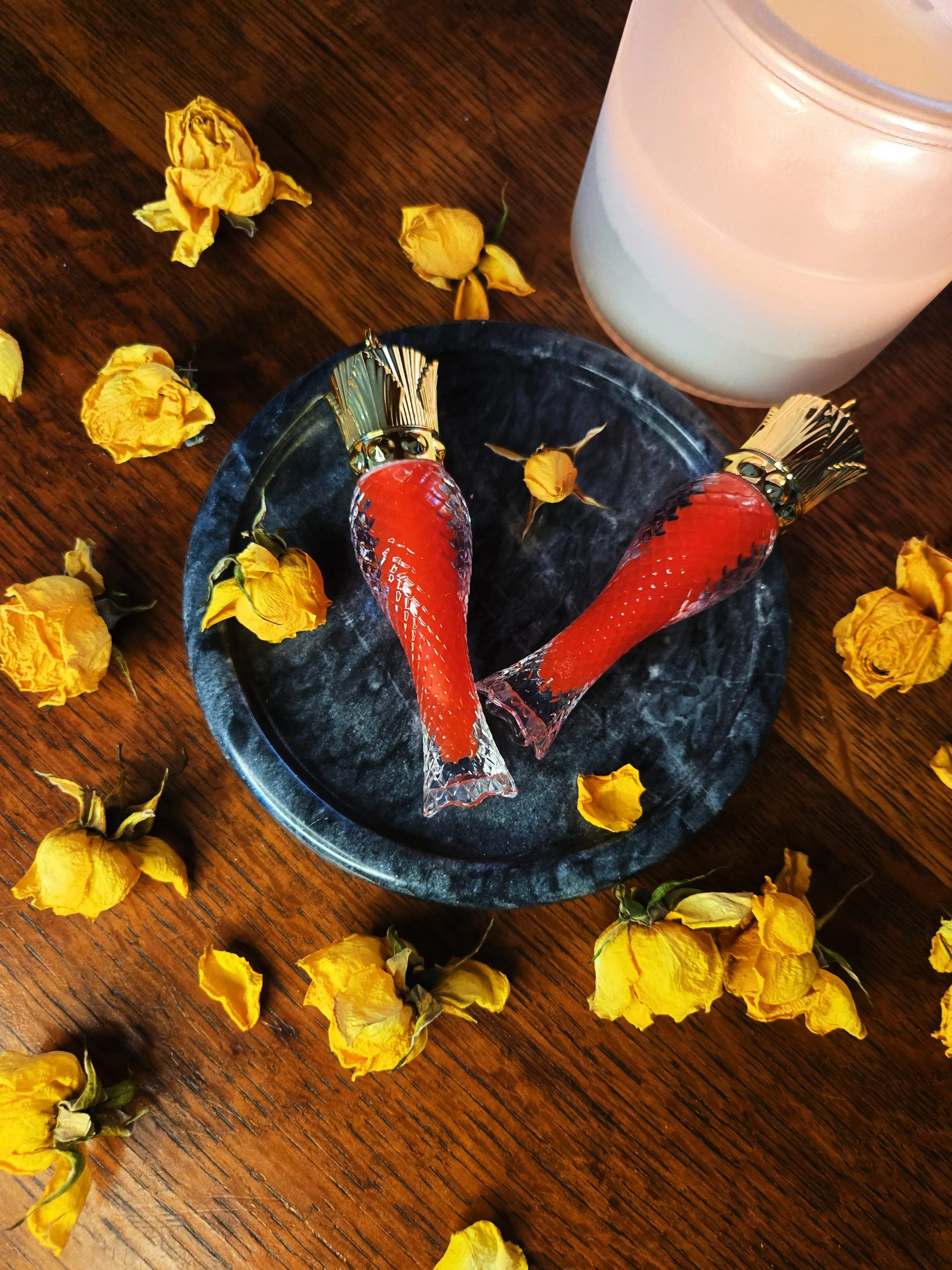 La Reina Red Botanical Lip Oil | Corazón de Copal