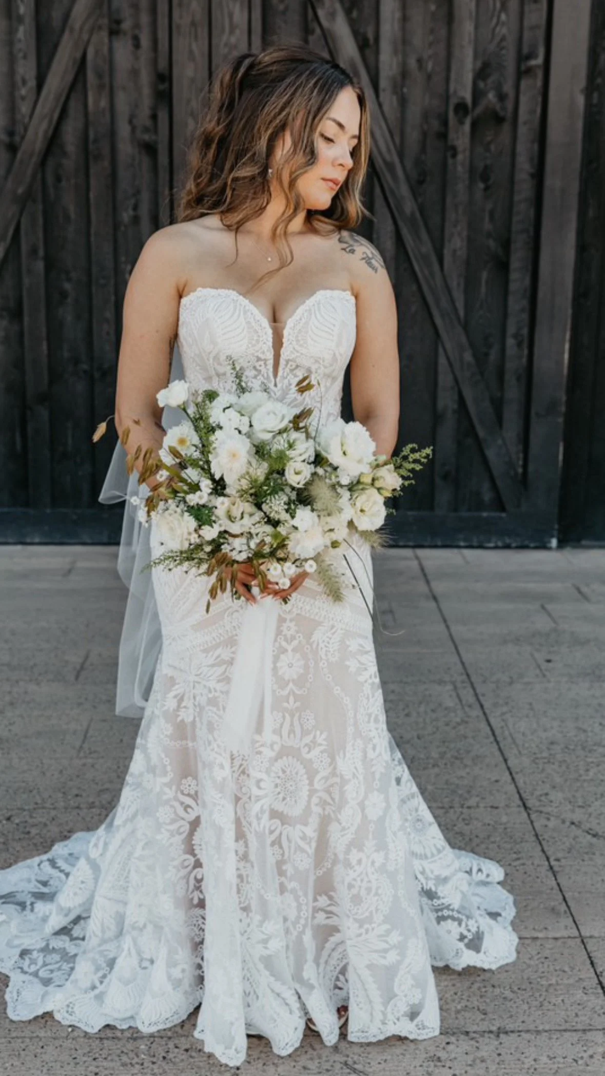 montana bride wedding destination seasonal floral design

