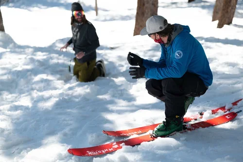 Small group AIARE Level 1 avalanche course in the Eastern Sierra mountains