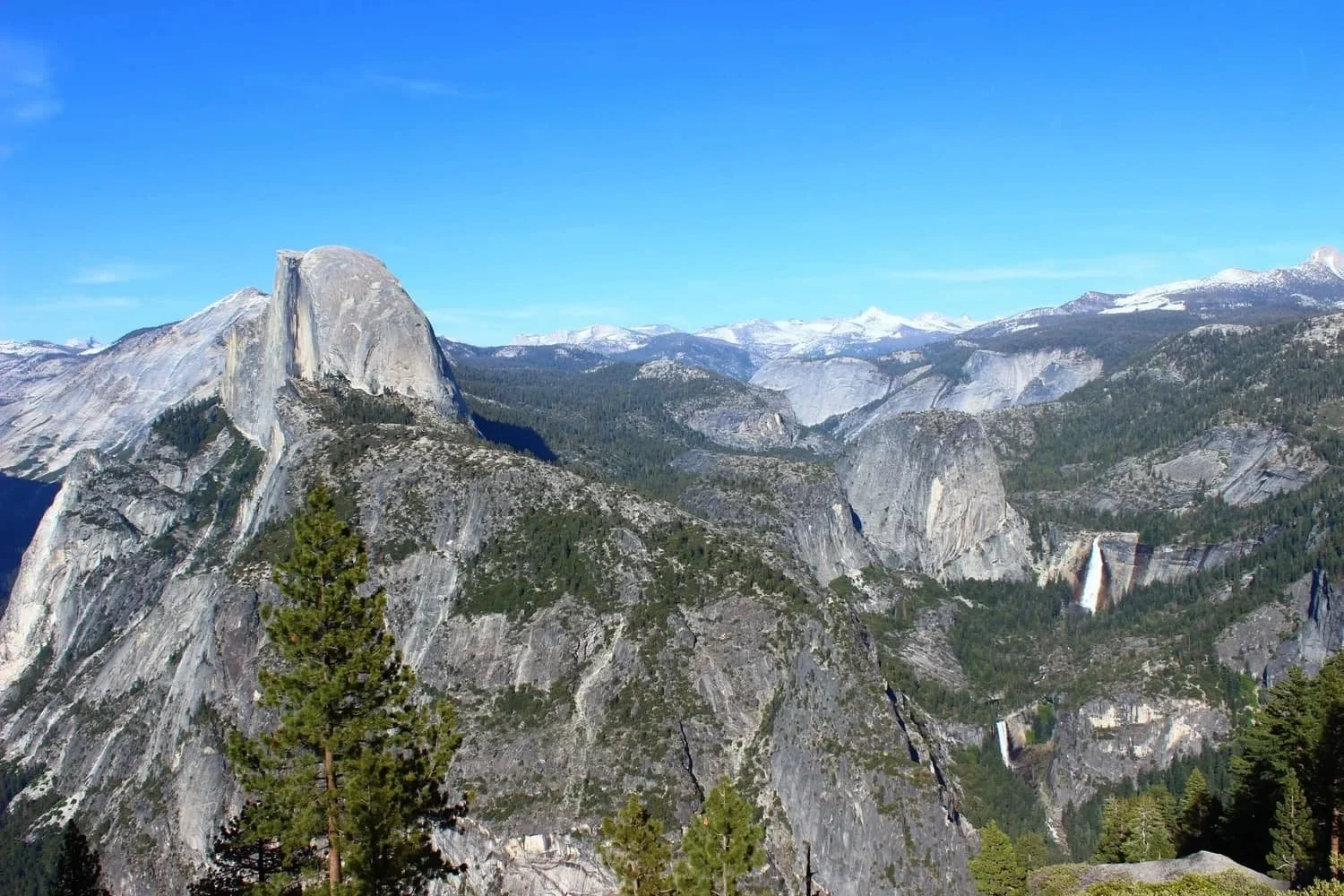 Scenic backpacking route through Yosemite’s high country