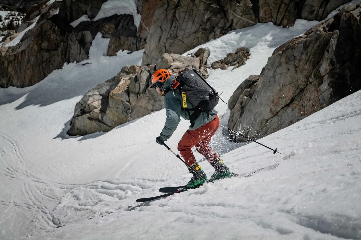 Private winter guiding in the Eastern Sierra for skiers and splitboarders