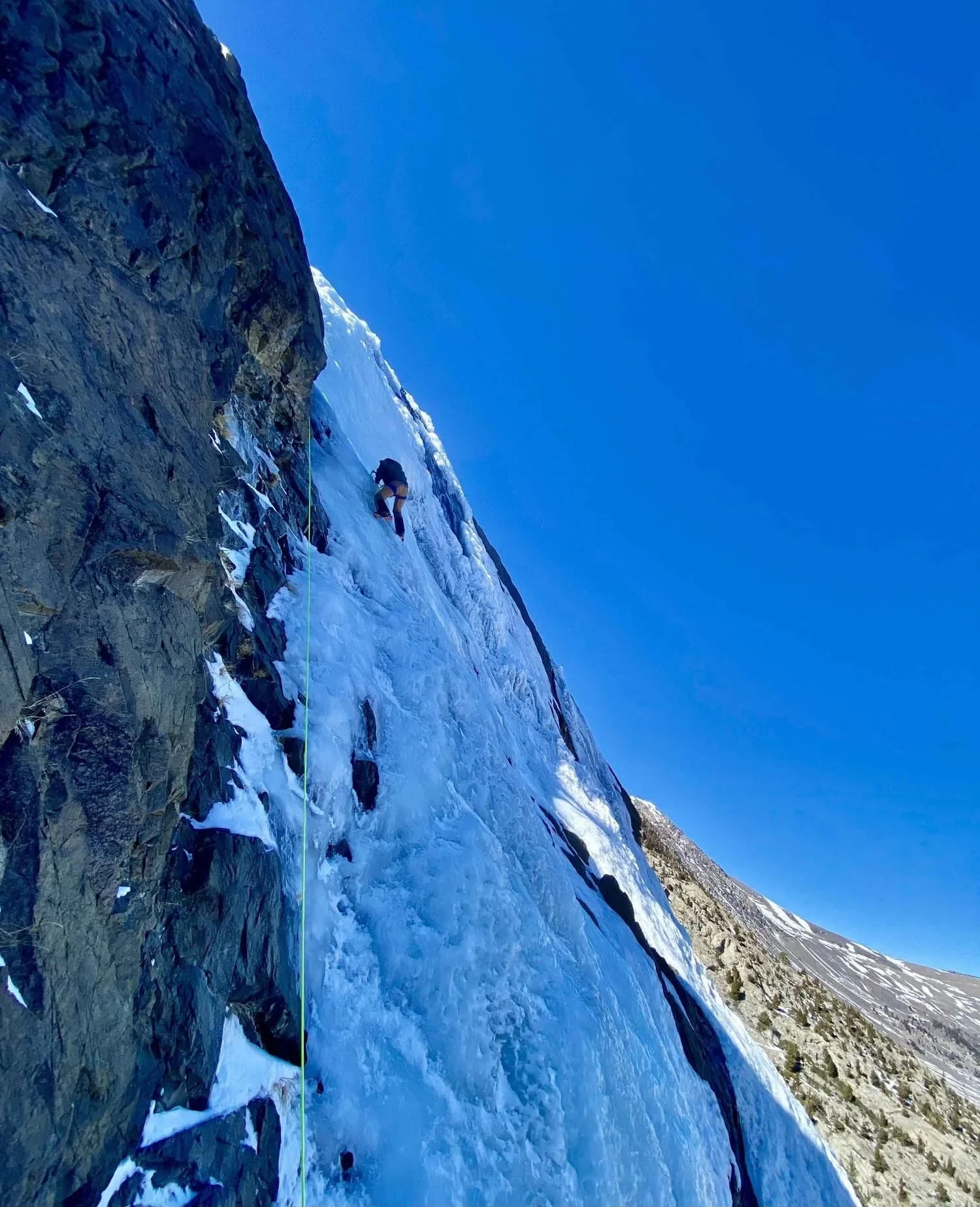Ice climbing fundamentals course for new climbers