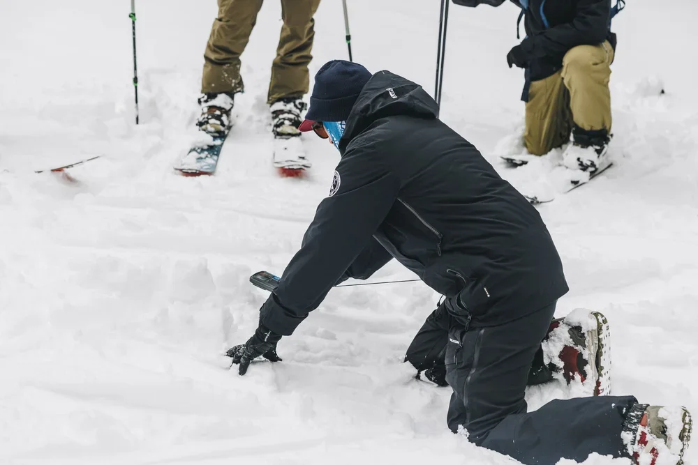 Guided AIARE Level 1 avalanche training in the Eastern Sierra mountains