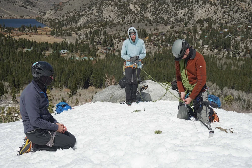 intro-to-mountaineering-course-eastern-sierra-3.webp