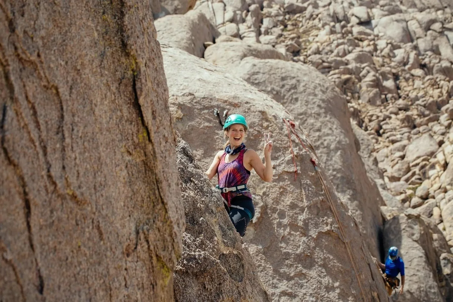 Beginner-friendly rock climbing experience in the Alabama Hills