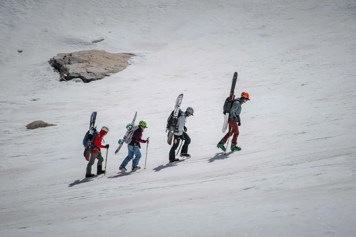 Guided powder skiing and splitboarding in the Eastern Sierra backcountry
