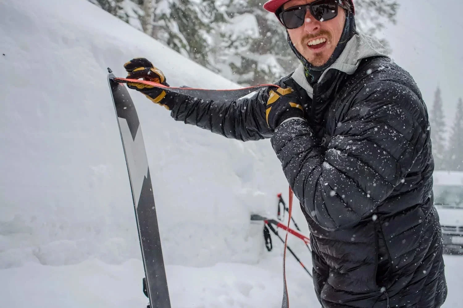 Splitboarding safety and skills class in Mammoth Lakes