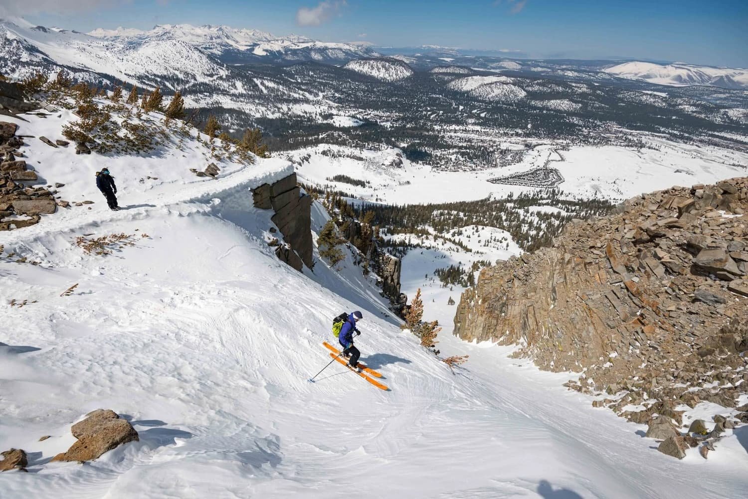 Splitboard and ski touring adventure in the Eastern Sierra Mountains