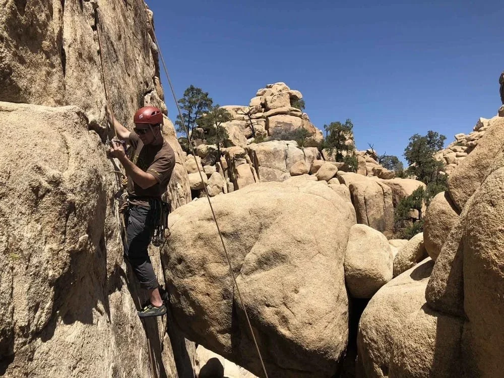 Beginner trad climbing training focused on confidence and safety