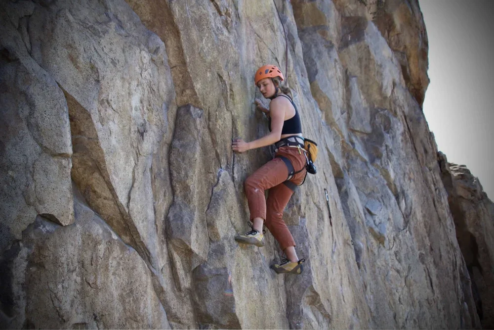Beginner-friendly rock climbing experience in Mission Gorge, San Diego