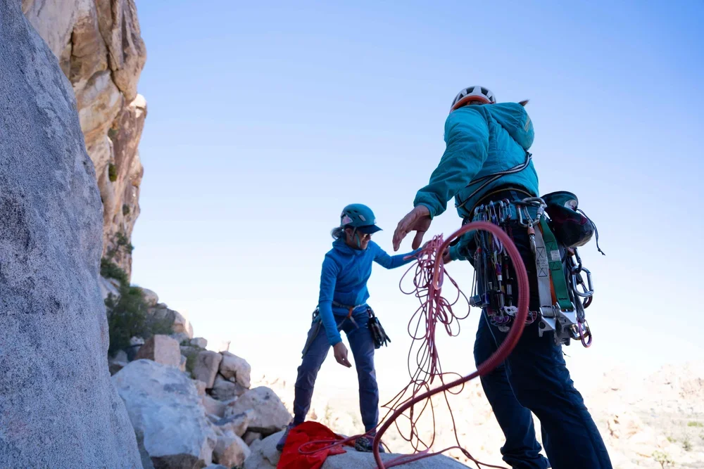 Small group climbing course in Joshua Tree National Park