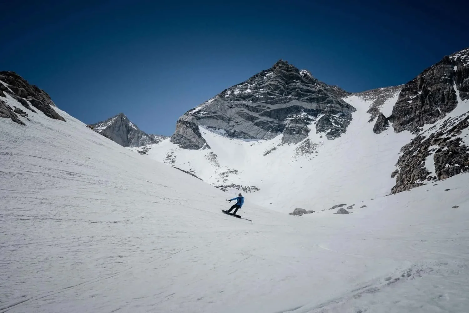 Professional ski touring and splitboarding instruction in the Eastern Sierra