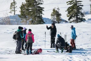 Professional instruction for backcountry splitboarding in Mammoth Lakes
