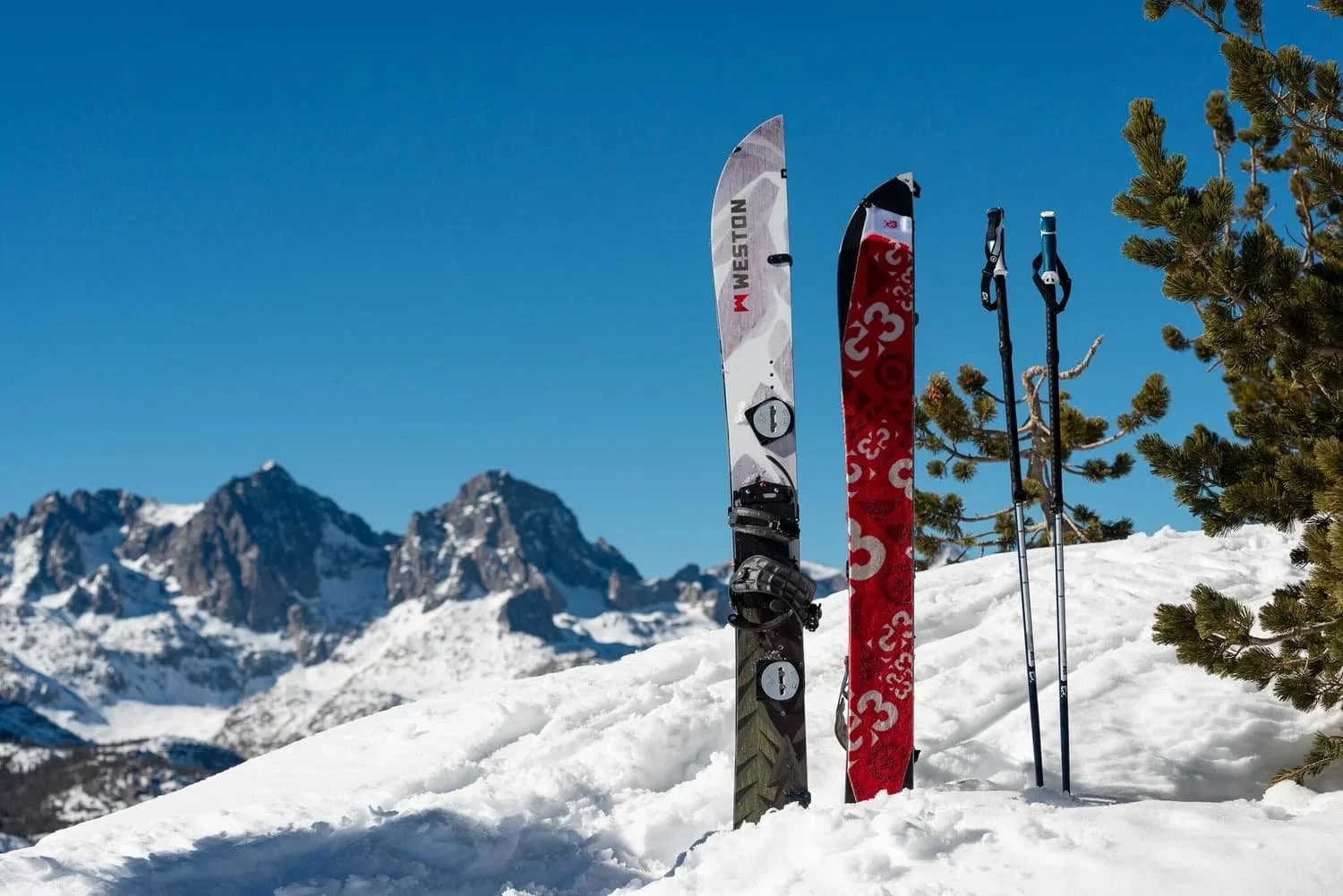 Professional instruction for backcountry skiing and splitboarding in the Eastern Sierra