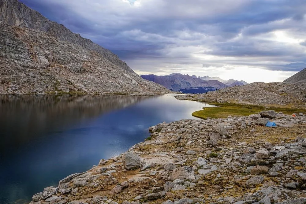 Scenic mountain backpacking with professional guides in Sequoia Kings Canyon