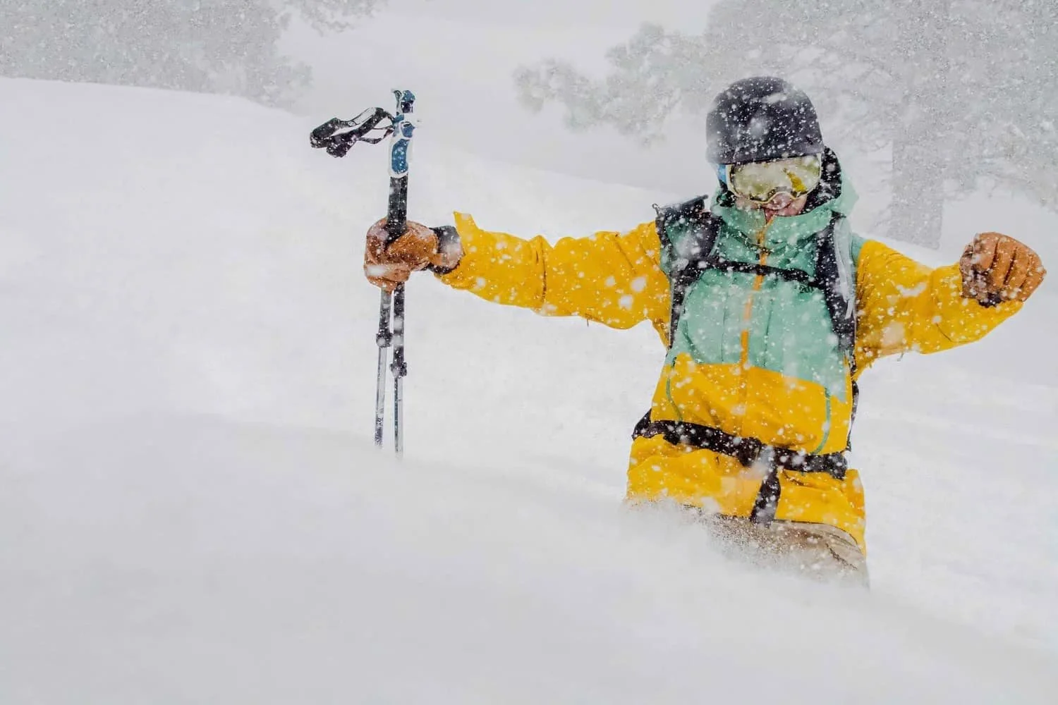 Backcountry splitboarding skills course in the Eastern Sierra