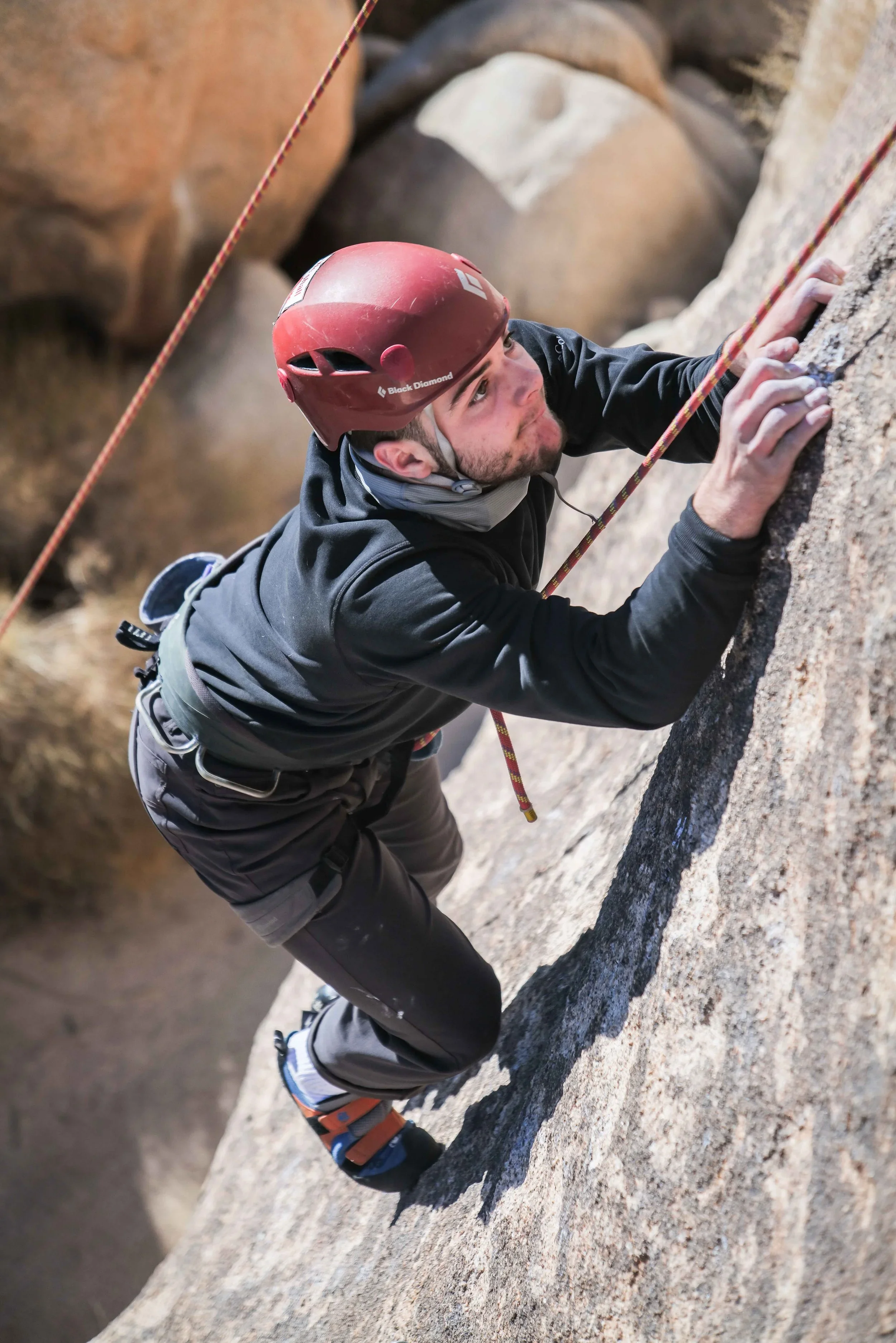 rock-climbing-event-joshua-tree-2.webp