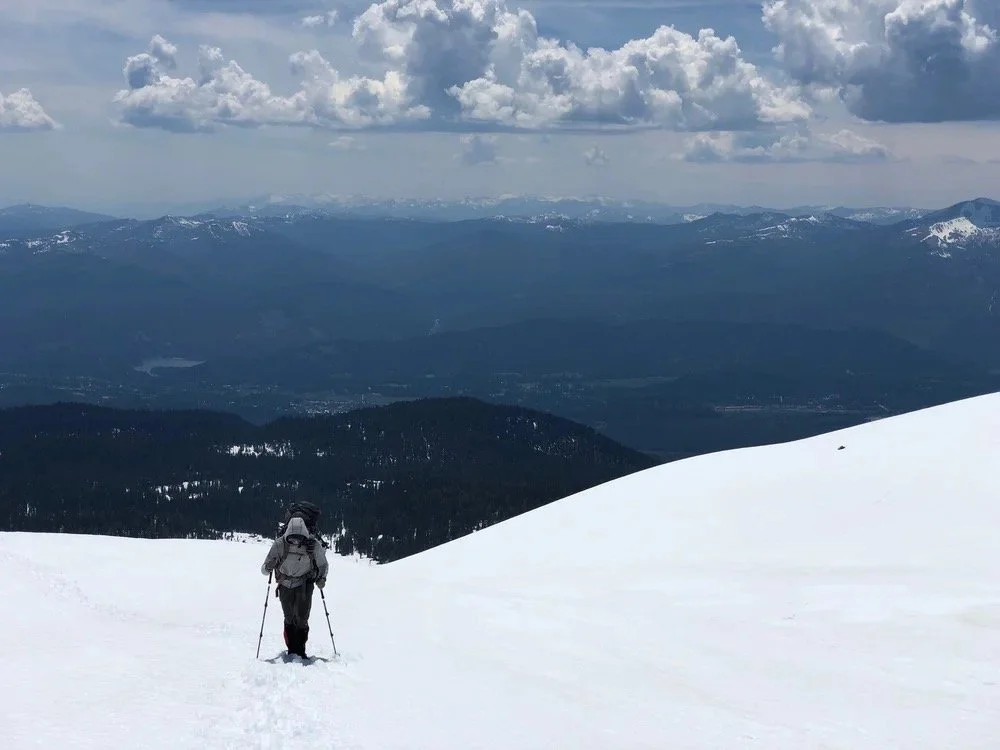 Introductory mountaineering course on Mount Shasta