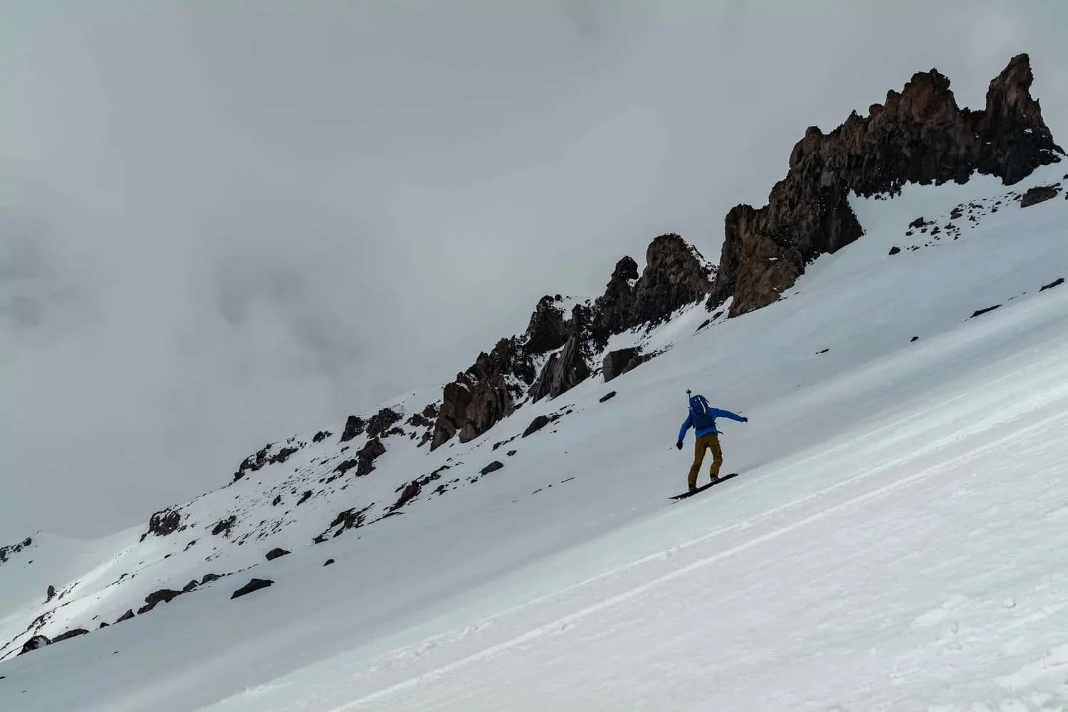 Professional backcountry skiing and splitboarding on Mount Shasta, California