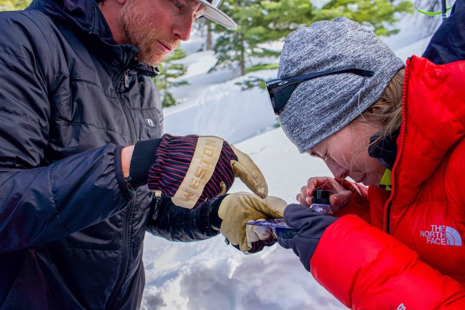 Guided avalanche instruction for winter mountaineers in Mammoth Lakes