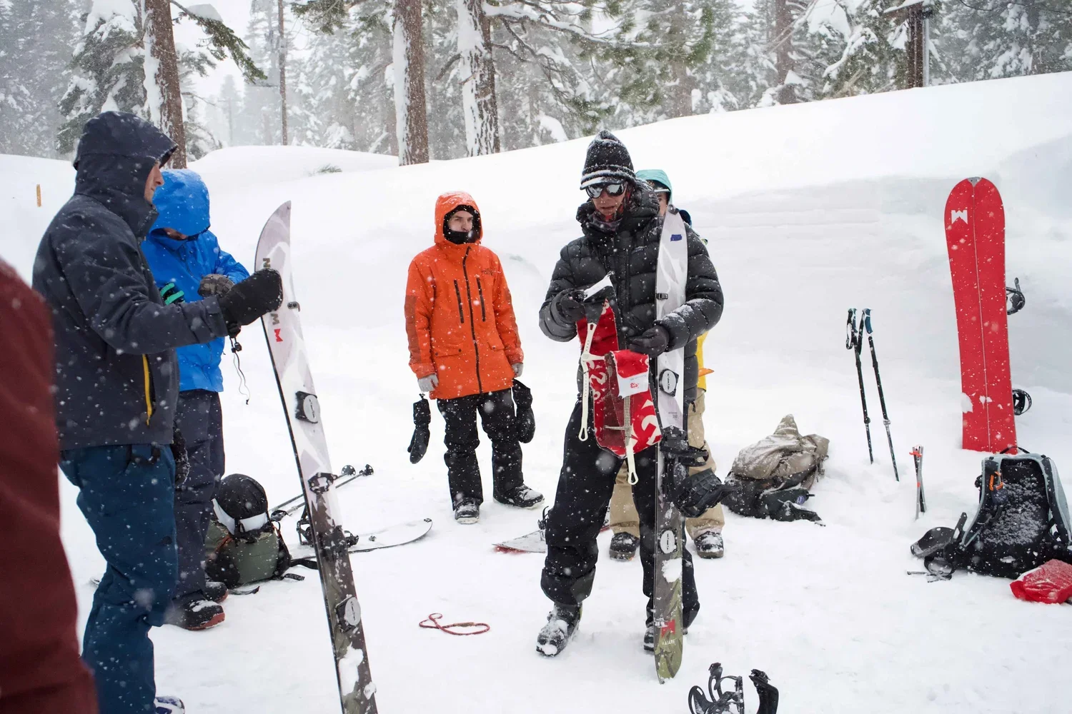 Guided splitboarding course in the Eastern Sierra near Mammoth Lakes