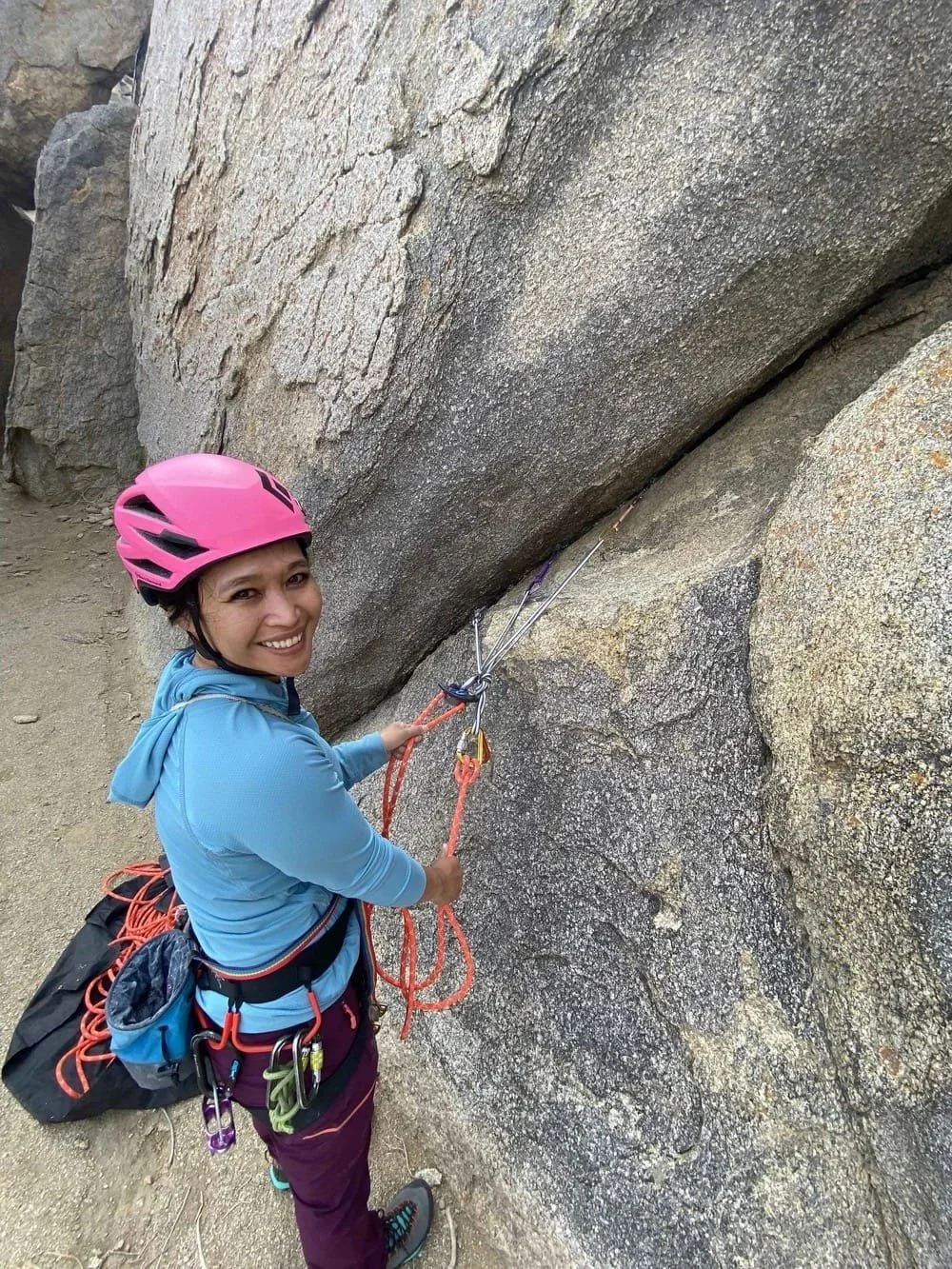 Trad climbing fundamentals course in an outdoor setting