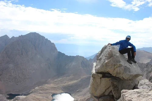 Guided backpacking experience in the alpine zones of the Eastern Sierra