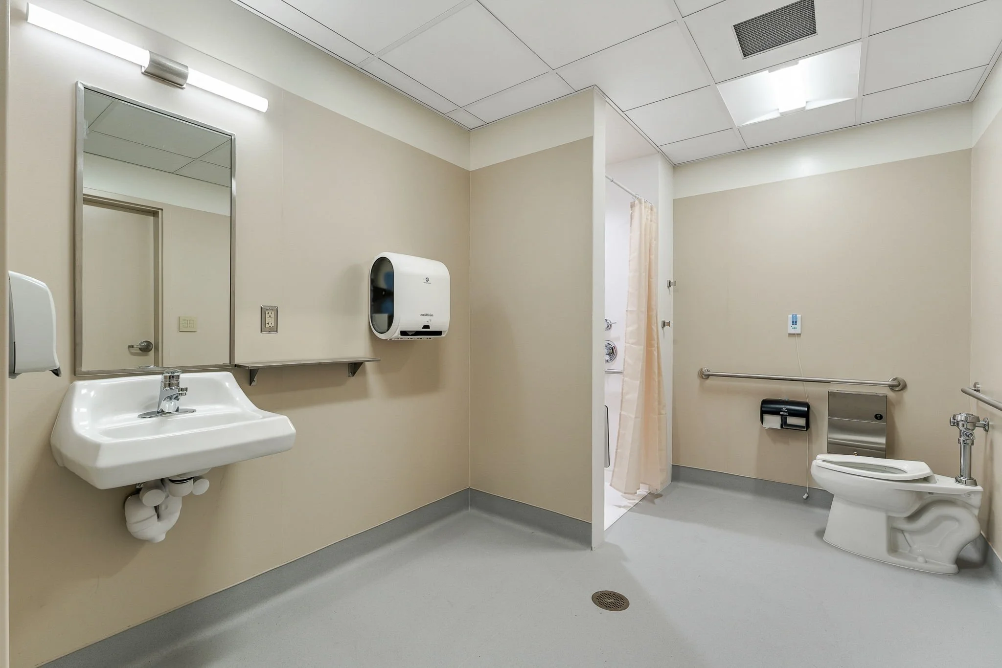 1315HospitalDr_StJohnsburyVT-26.jpg