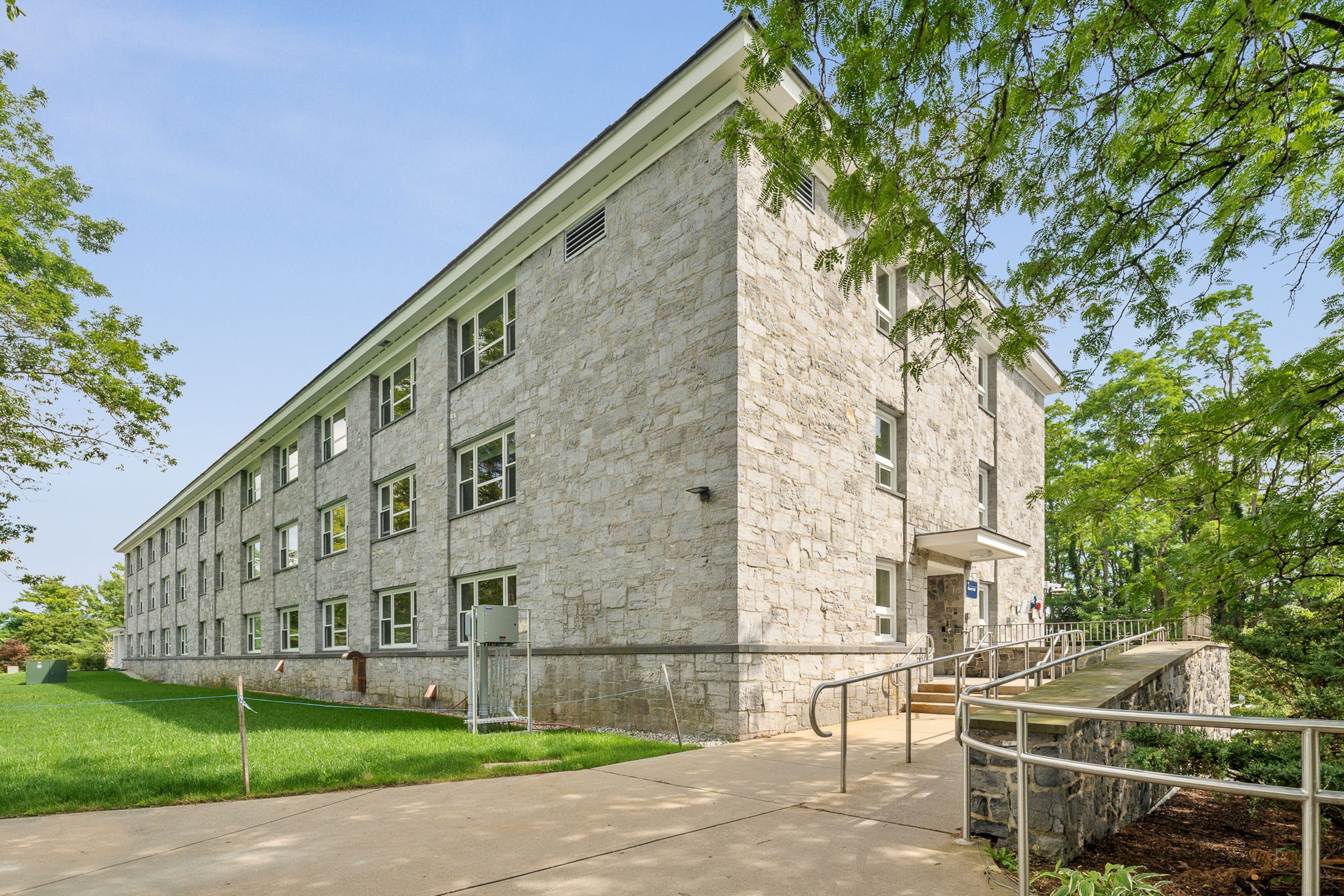 167HepburnRd-StewartHall_MiddleburyVT-50.jpg