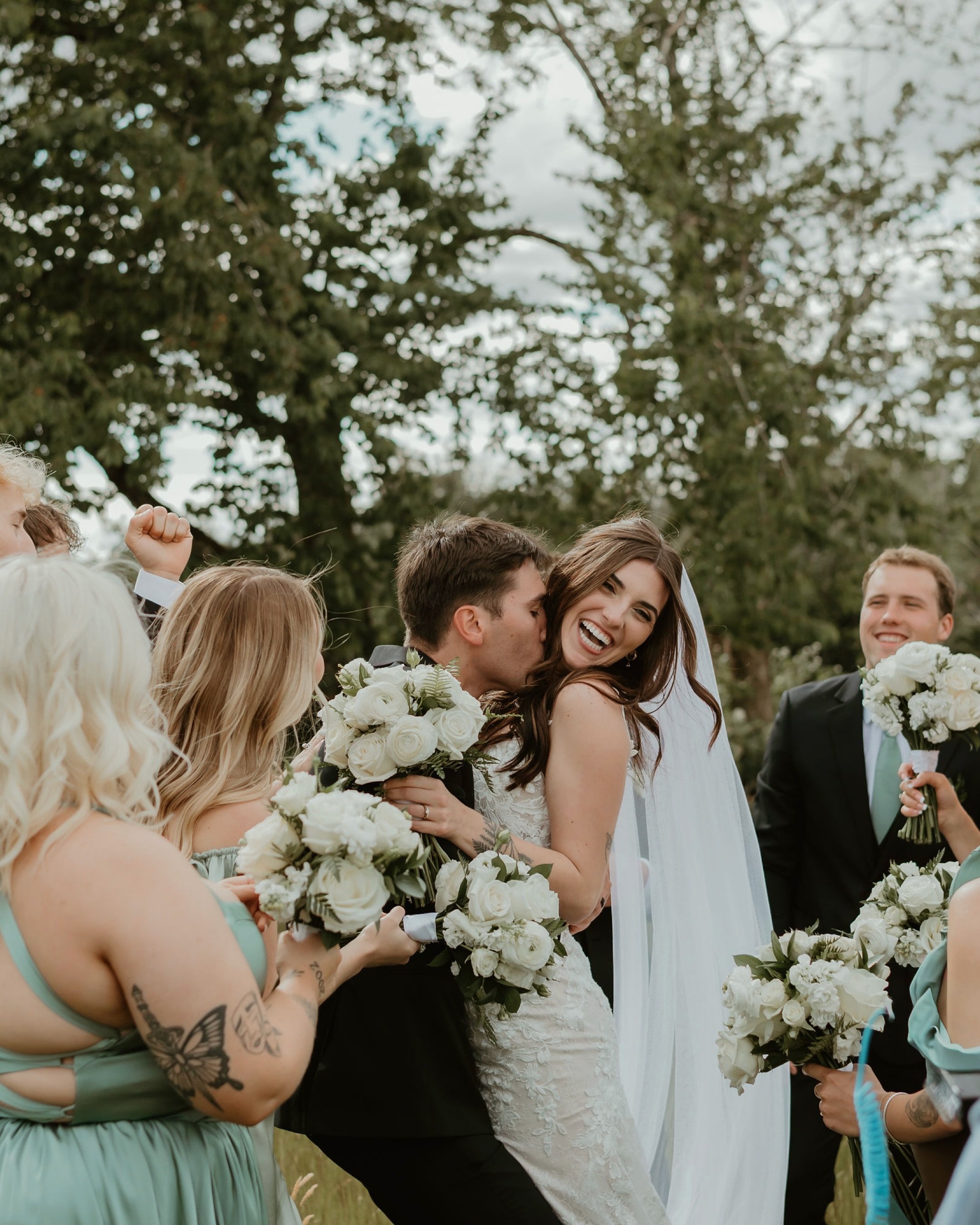 Last weeks wedding was truly the perfect day. The forecast was showing rain starting at the time of ceremony through the rest of the night. Then the day comes and beautiful clear sky&rsquo;s and we even saw a little golden hour 🧡
Congratulations to 