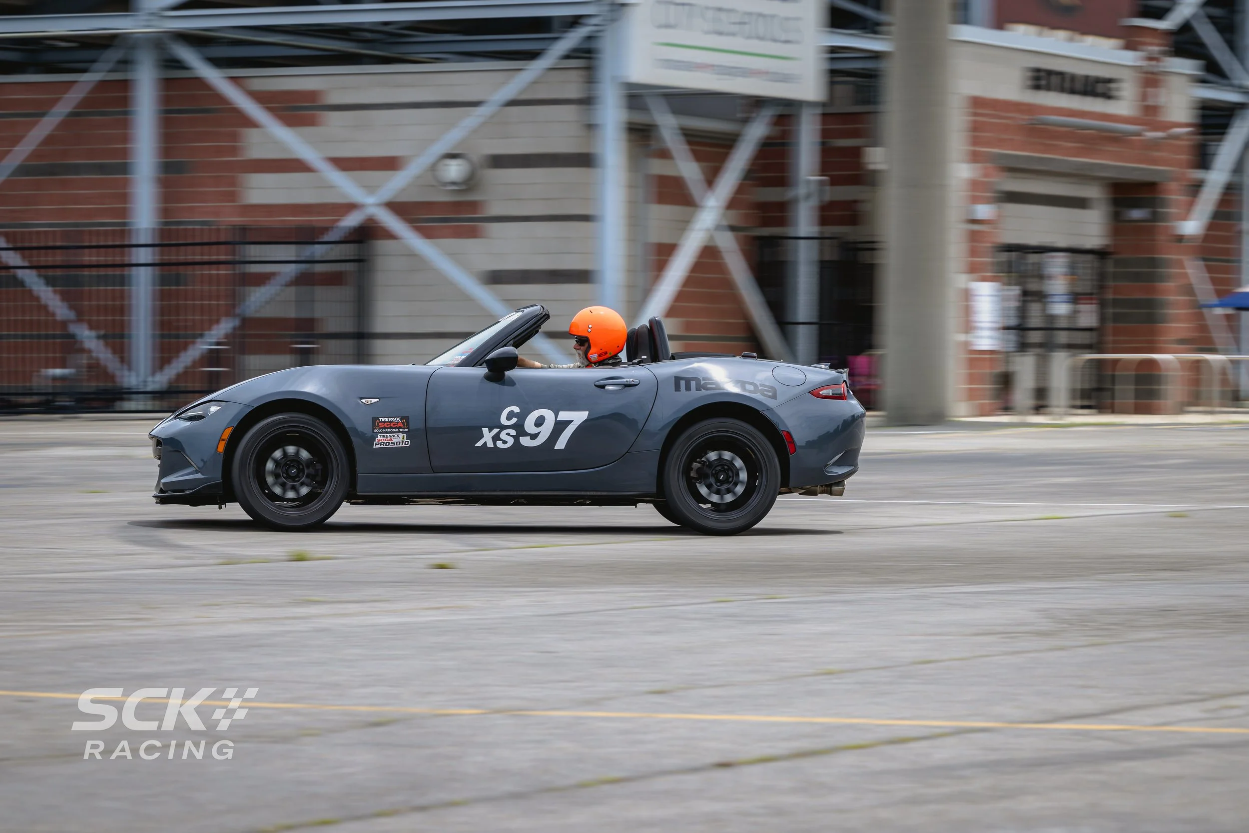 TAC_E5_1039.jpg