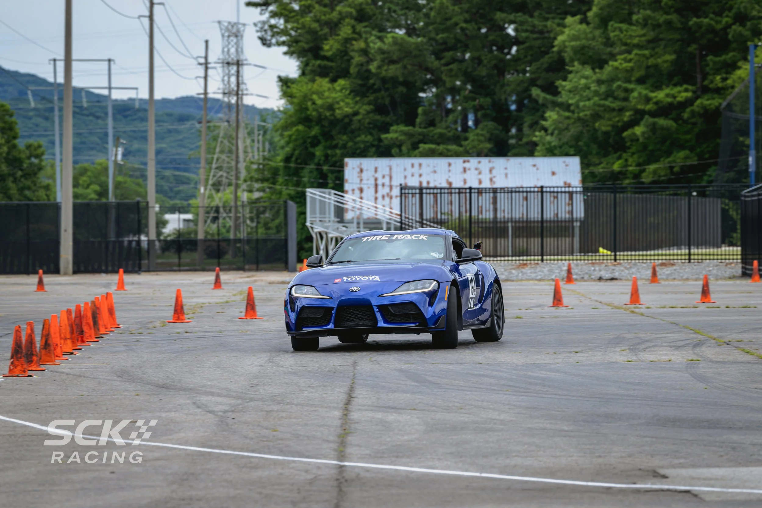 TAC_E5_3490.jpg