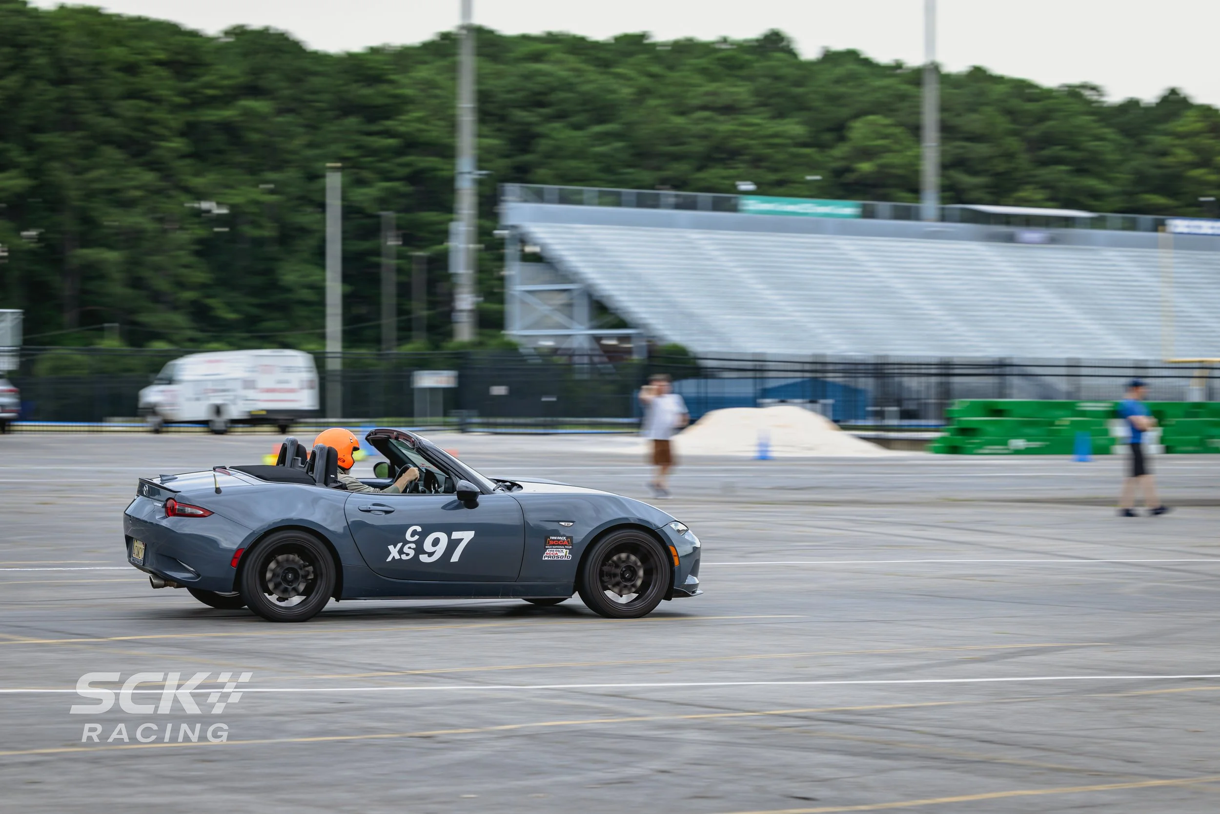 TAC_E5_3369.jpg