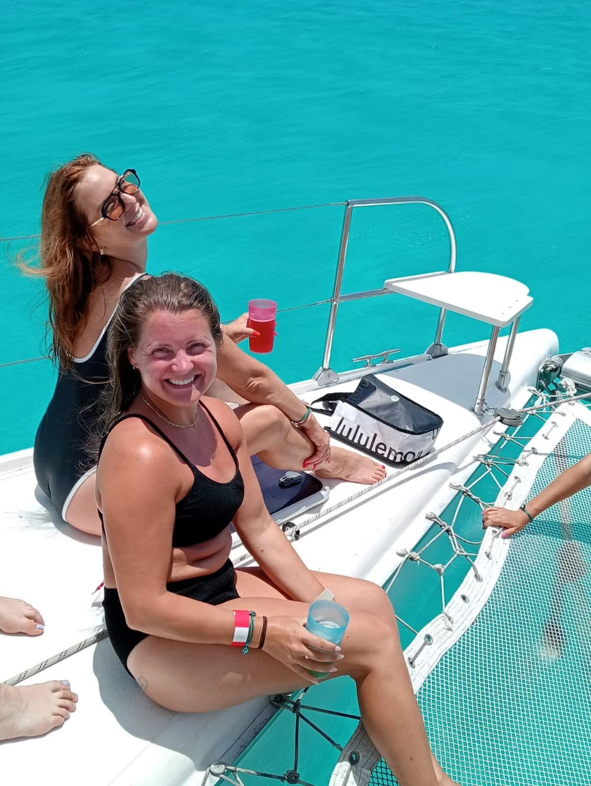 Private CATAMARAN tour to Isla Mujeres