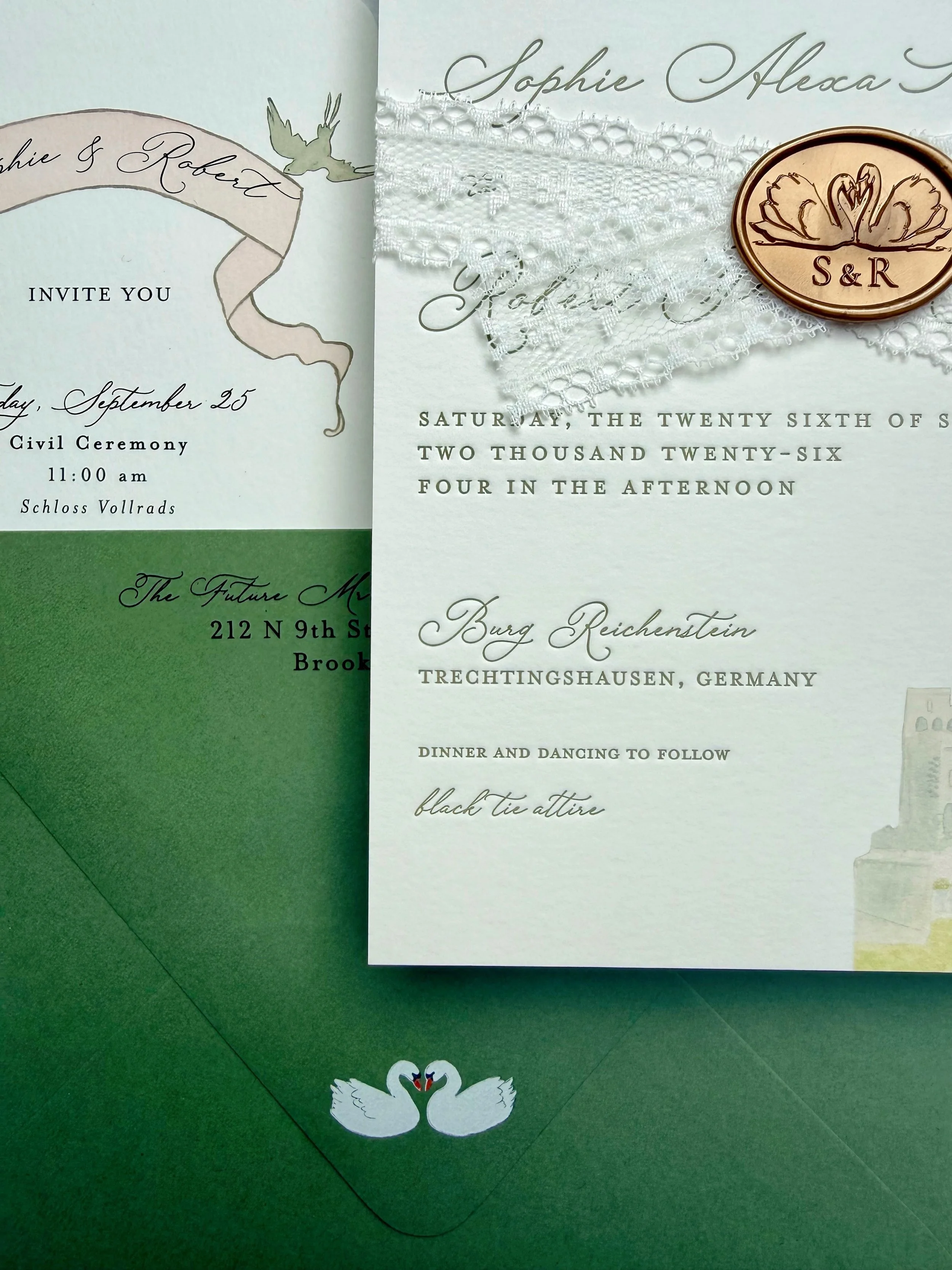 hand painted swans on the envelope that match the custom wax seal? yes please! 🦢✨this wedding invitation is giving all the feels! 
@burgreichenstein @weddingburgreichenstein @fine_weddings @sophkrings #weddinginvitation #customweddinginvitation #wat