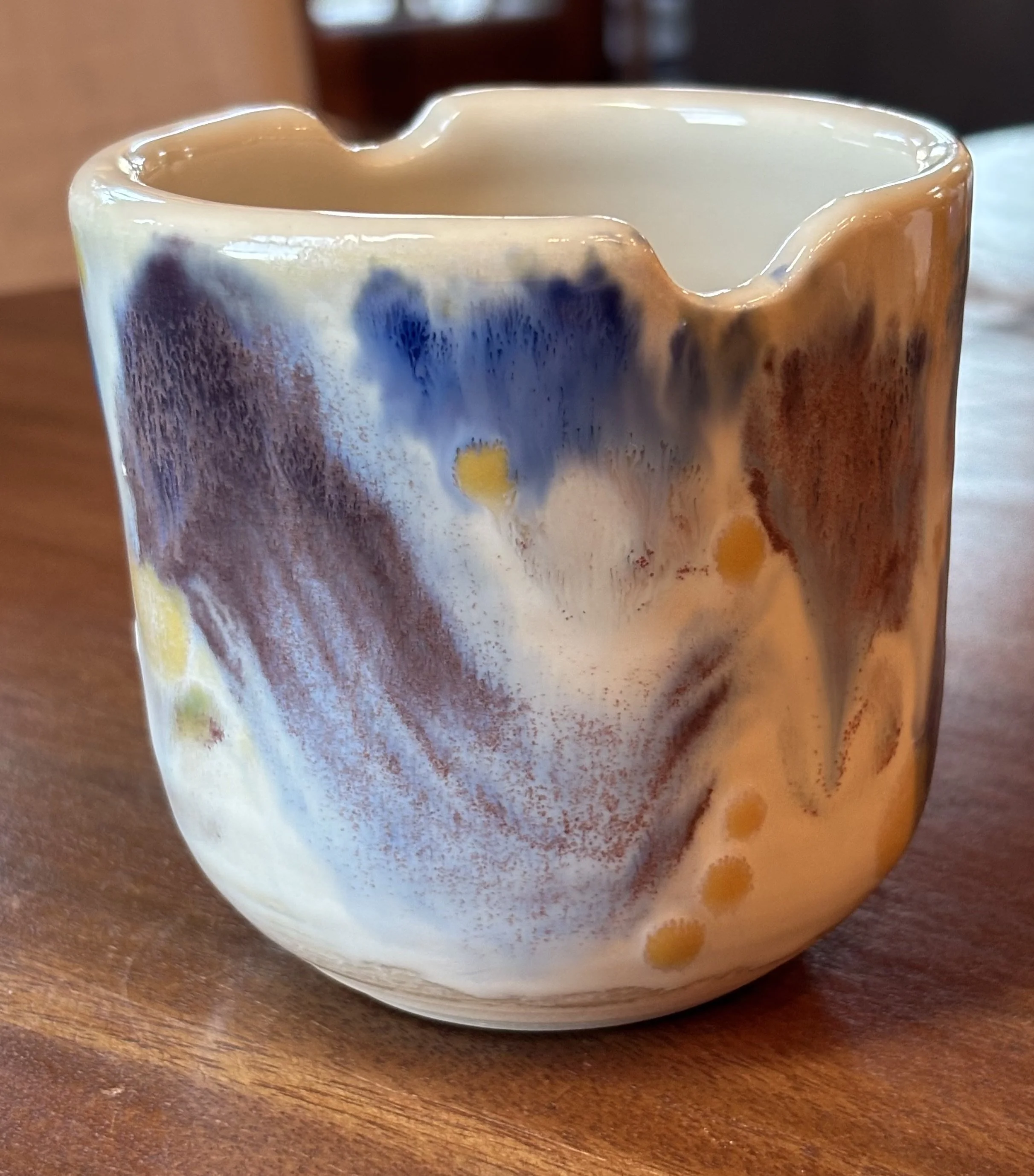 Gentle swoosh watercolor jar