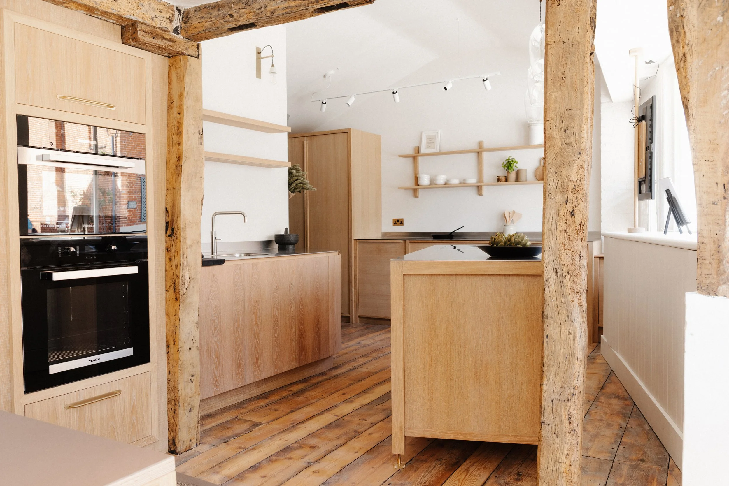 THE QUIET CRAFT KITCHEN