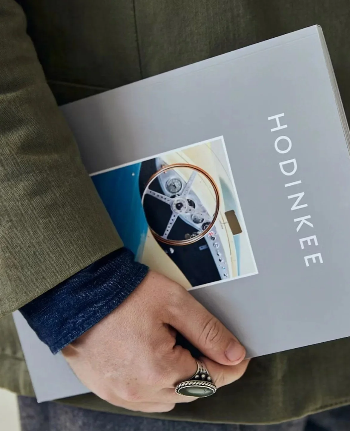 HODINKEE ∙ VOLUME 7