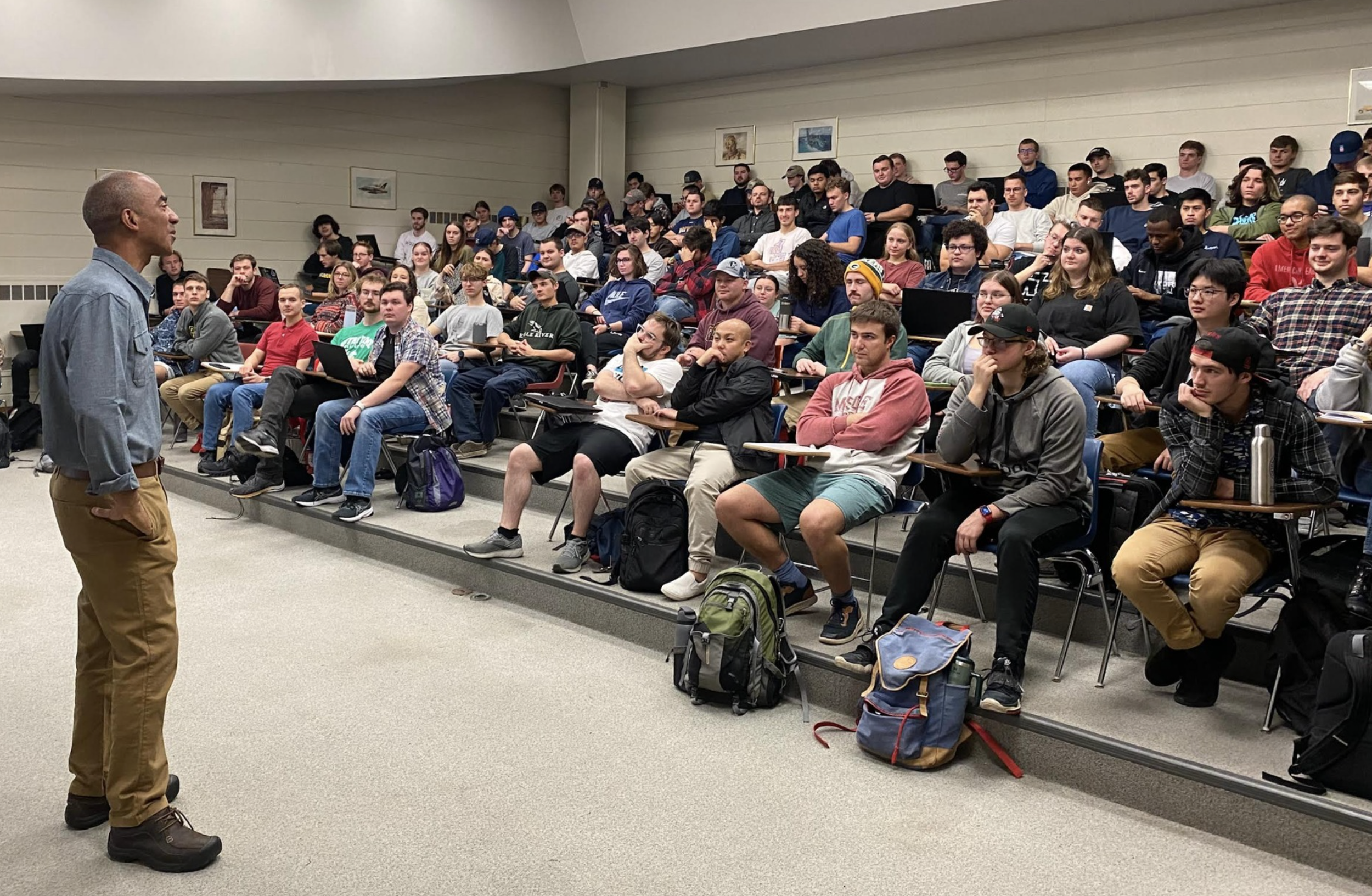 Dr. Cole lecturing to students at the Milwaukee School of Engineering.