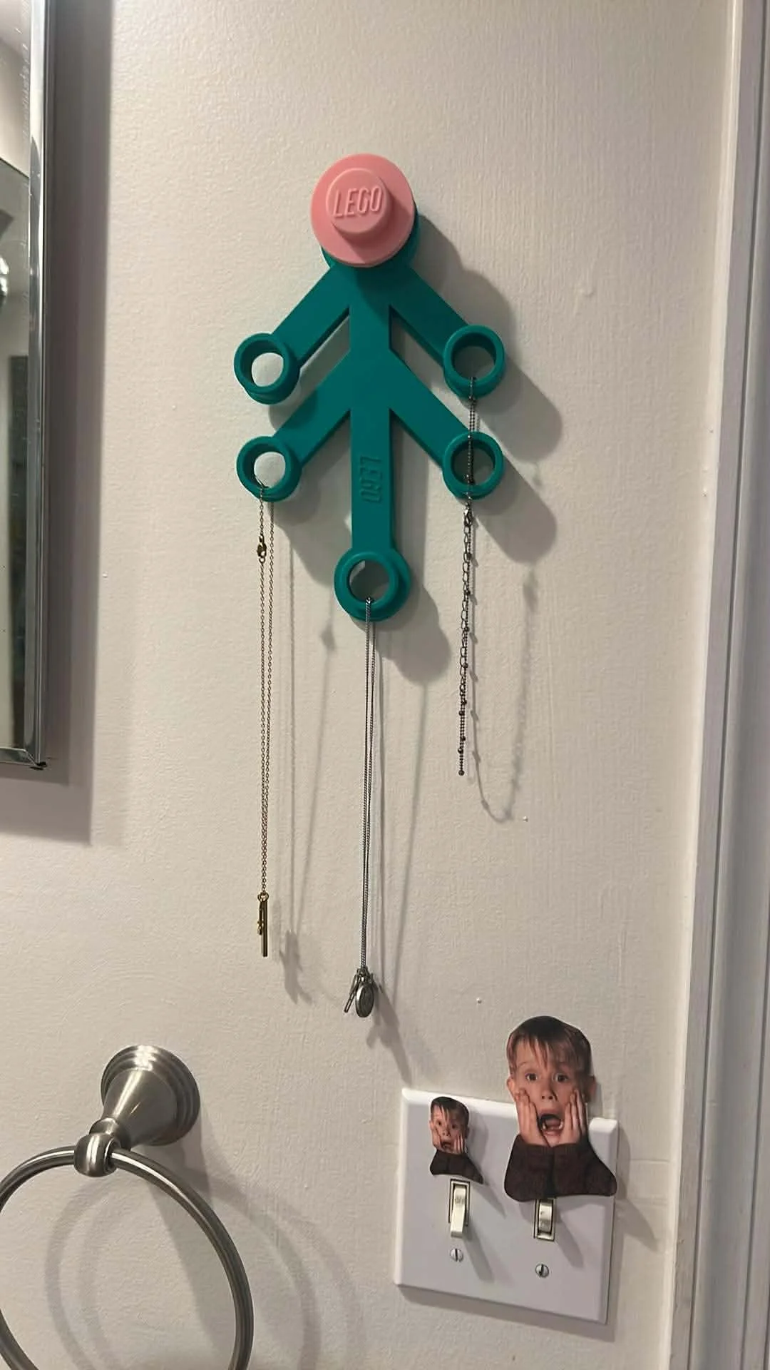 Brick Wreath Leaf (Single)