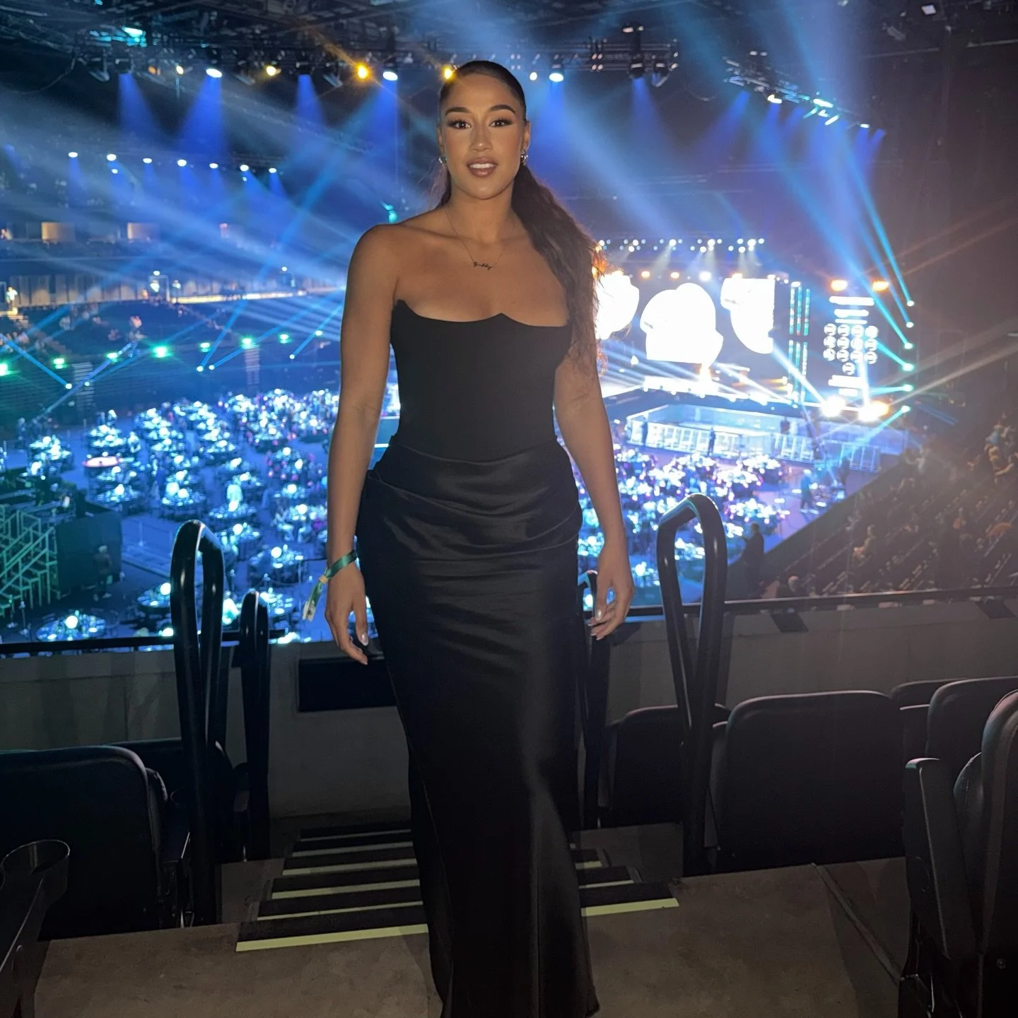 Textured ponytail for @gabsgeorgee @moboawards 😍

#manchesterhairstylist #afrohairstylist #sessionstylist