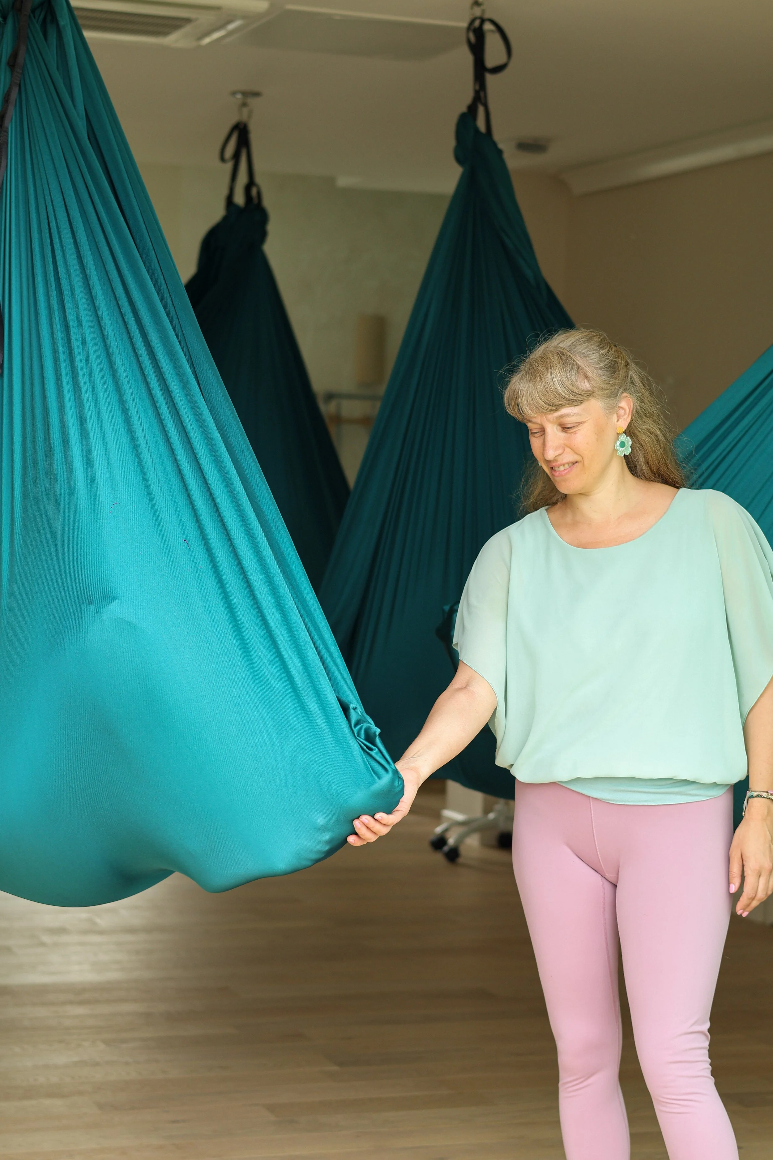 Position Yoga aérien méthode flyheart