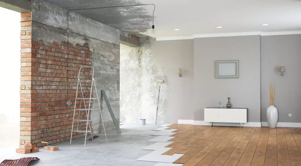 ¿Cuánto cuesta remodelar una casa en Monterrey en 2026? Calculadora por espacio y acabado