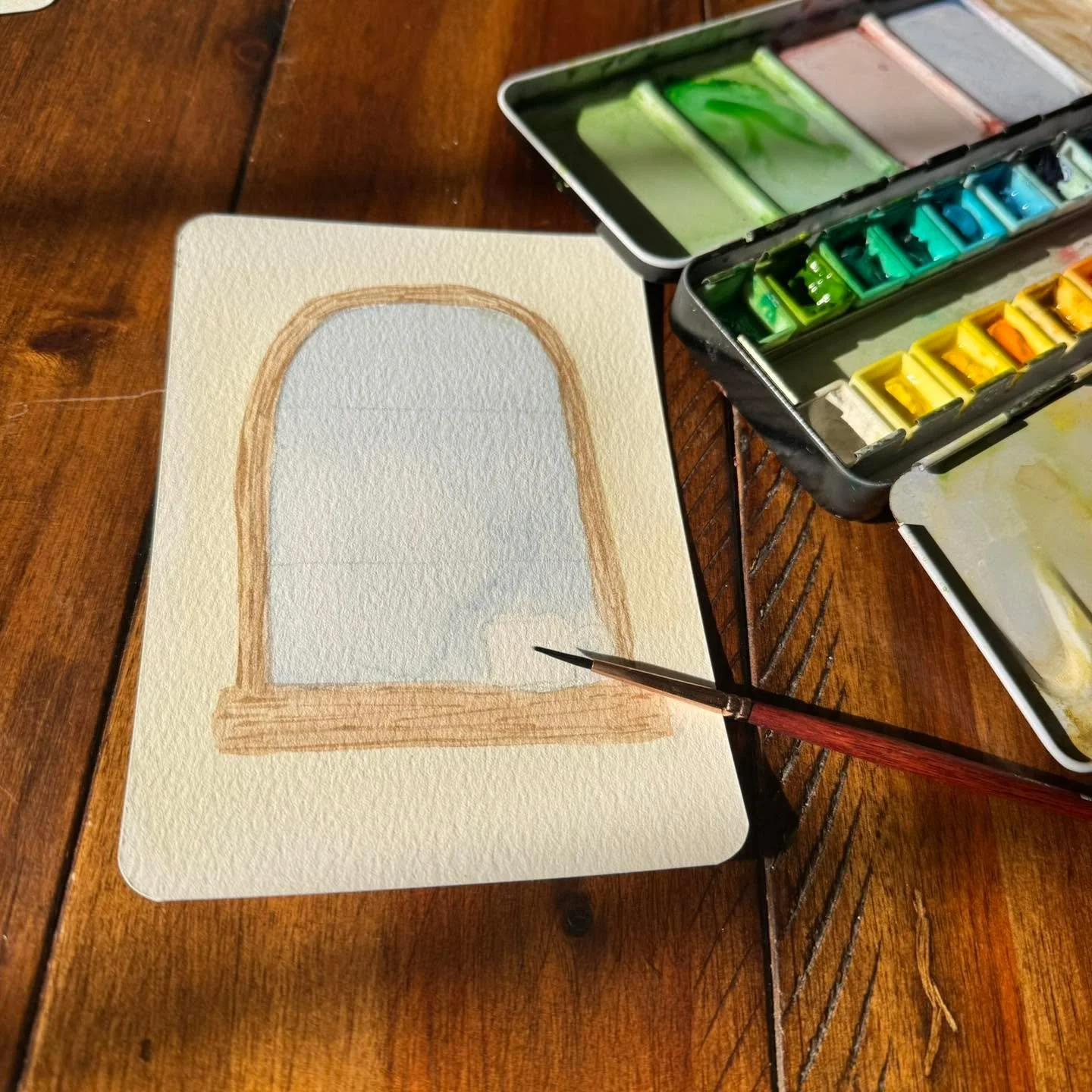 I woke this morning thinking about the first blank page of the year. Possibility stretching toward the horizon, and the small joys quietly tugging at my sleeve, asking for more time.

Afternoon sunshine and watercolors felt like a good start.

What s