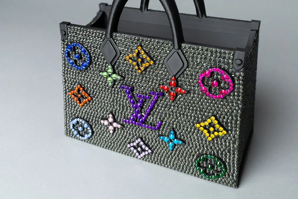 BLUR-KIN_LARGE PLANTER/VASE