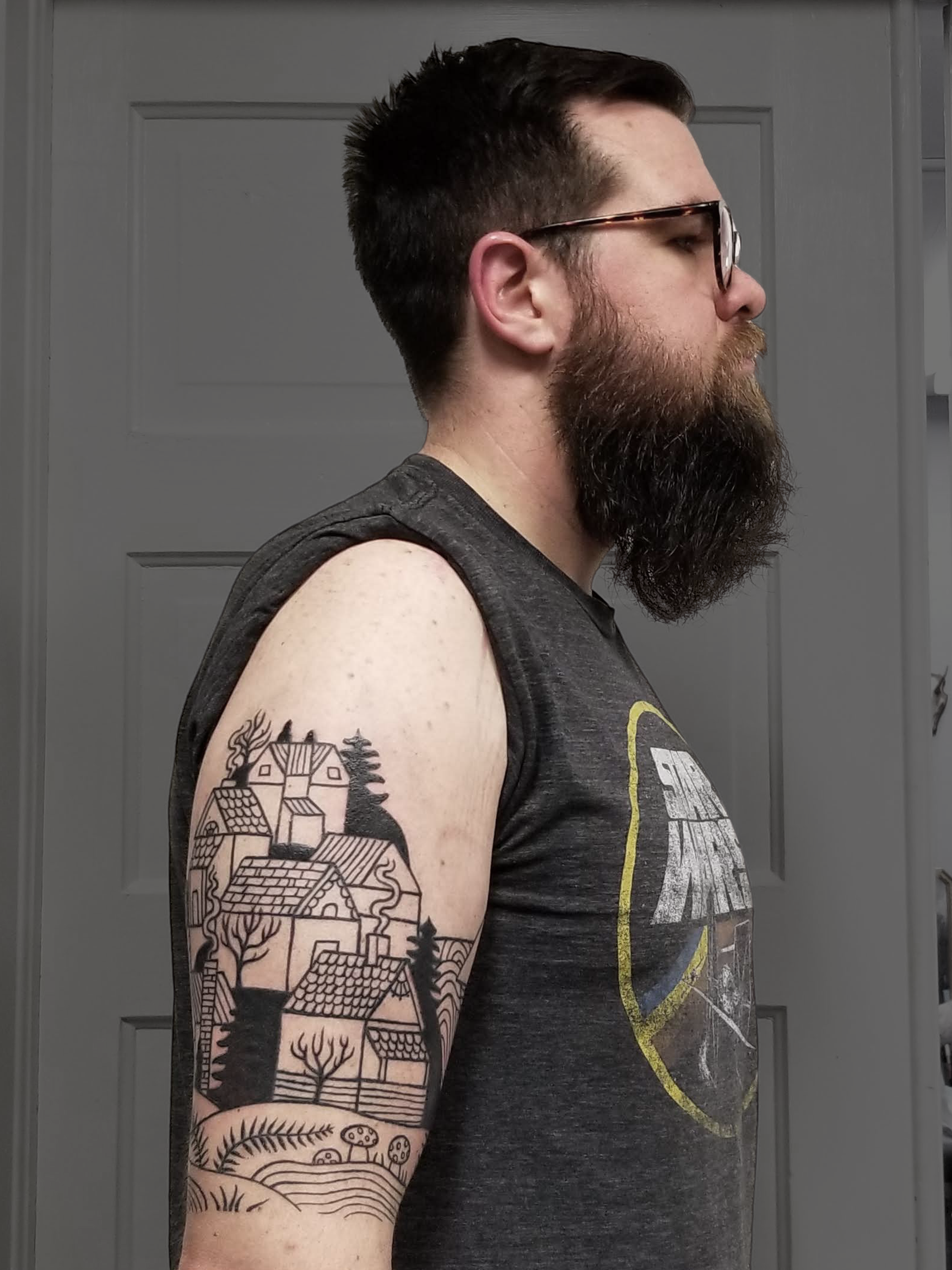 dude arm astoria zoomed out copy.png